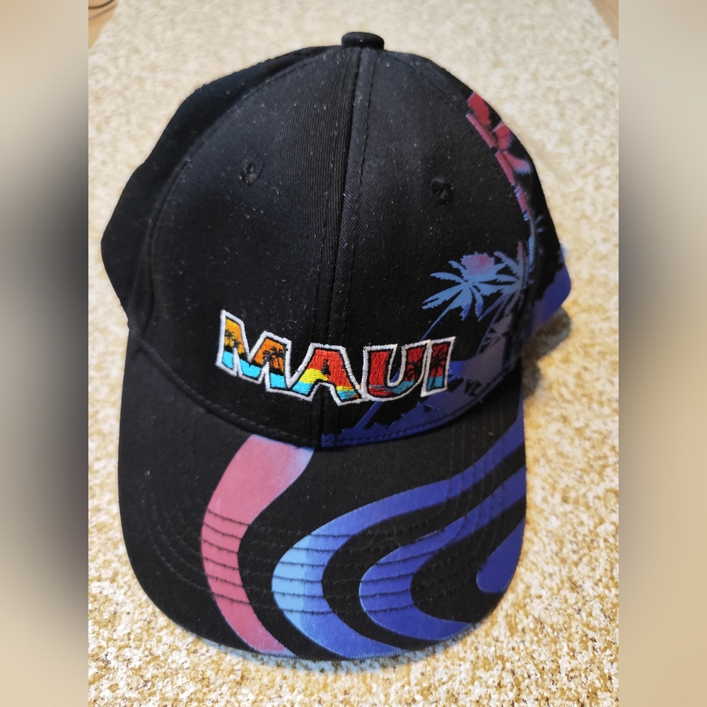 3/$25💙MAUI Embroiderer Hawaii Head Wear Black Hat Cap Adjustable NWT